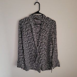 Zara Basic Floral print blouse size XS